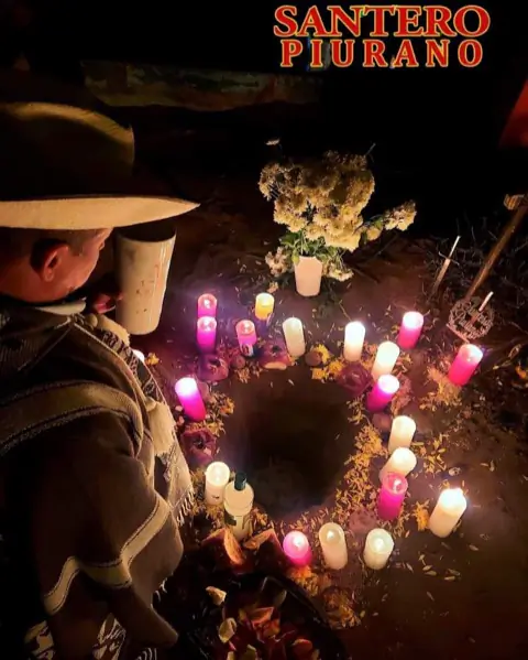 Maestro Jacob realizando rituales de alta magia